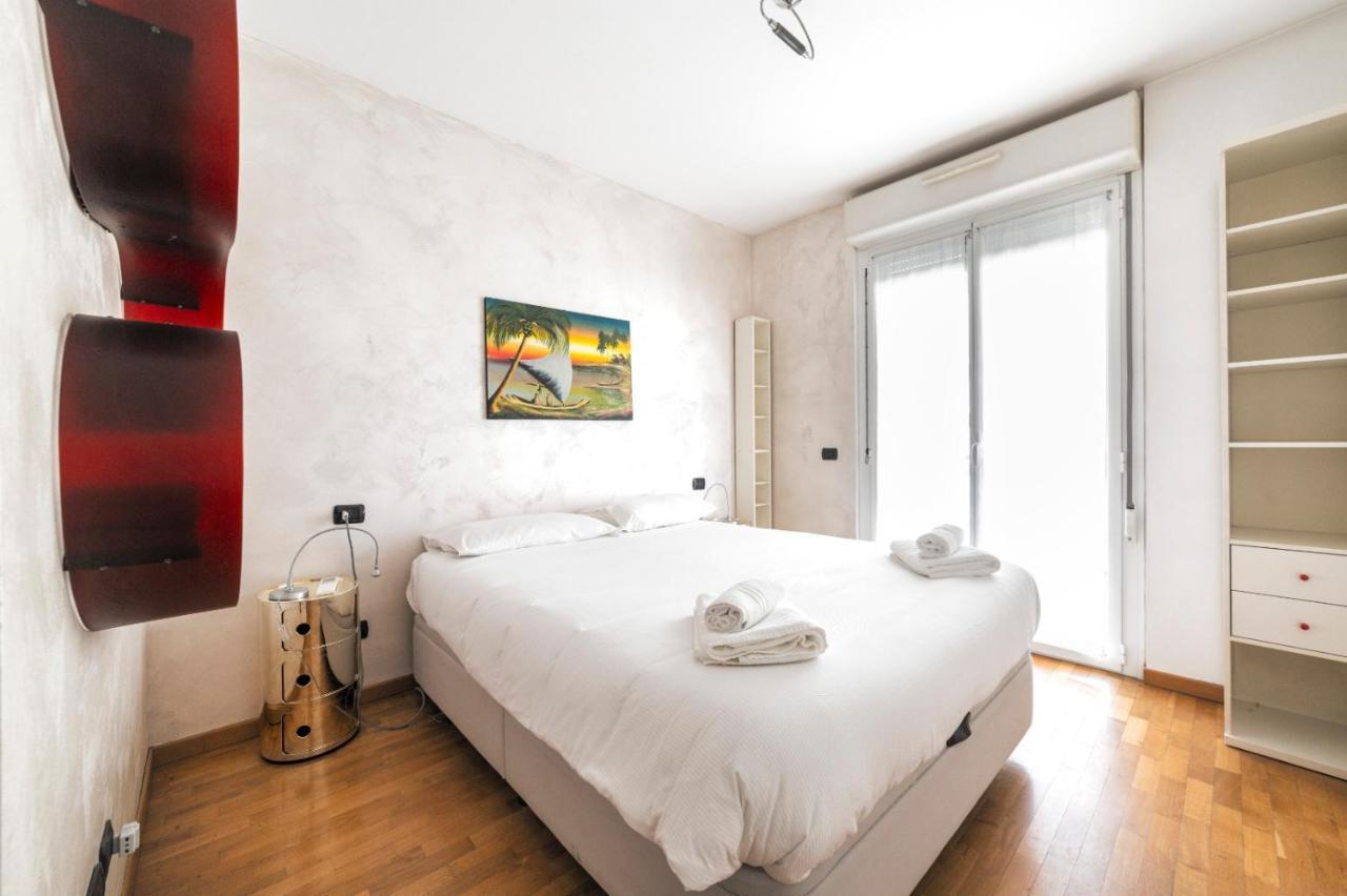 Apartment Rogoredo With Garage Mailand